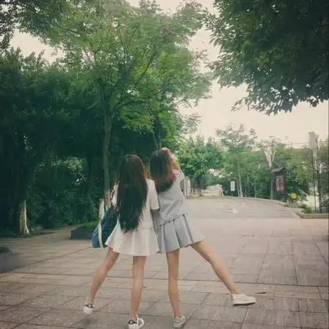 女生头像背影闺蜜