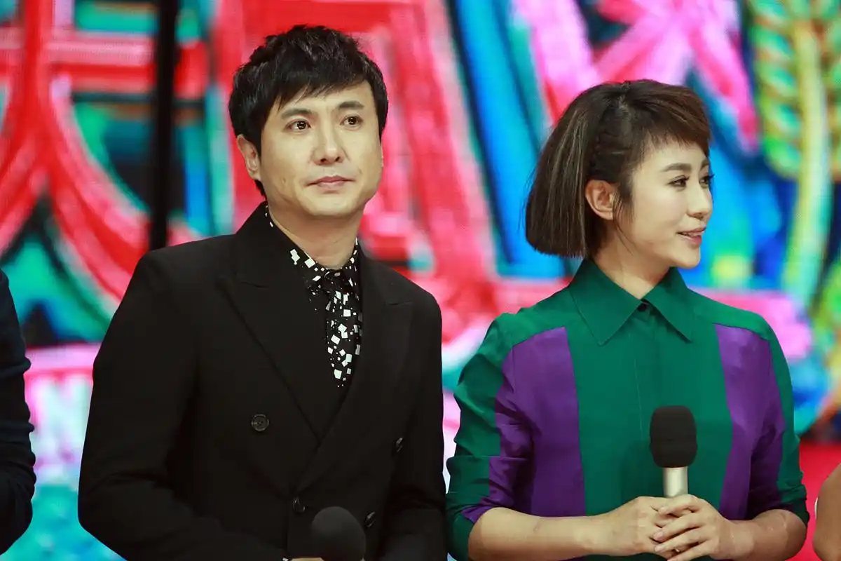 沈腾和马丽要继续合作拍电影了,片方的项目已经成立,就等开机日让两位