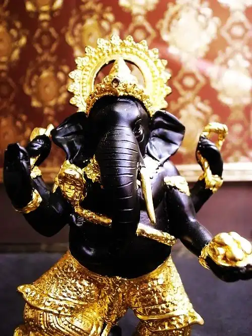 龙婆key 跳舞象神 - 佩带型圣物 - 已被供请圣物分享 - 宏泰佛 grand