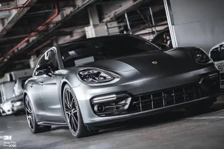 保时捷帕拉梅拉gts贴膜3m陶瓷深邃灰改色膜案例图片