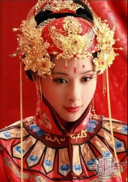 新娘古装最美不过红衣女