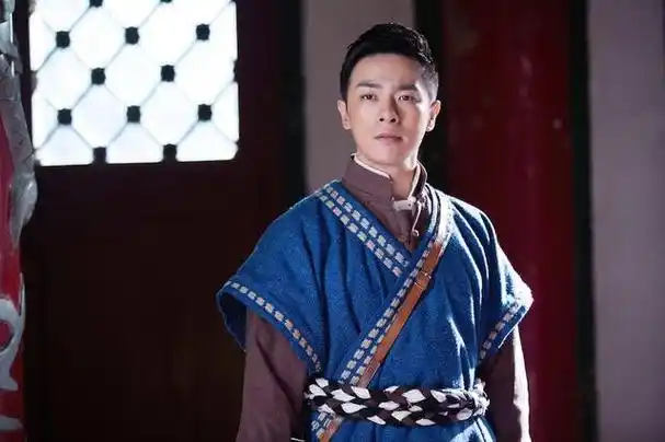 06月15日 《女匪首传奇》热拍 万思维获赞"颜值担当" 腾讯