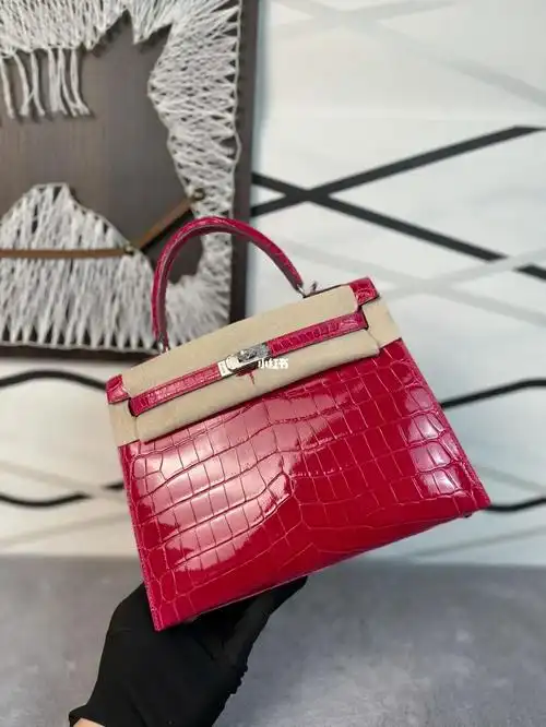hermes 尼罗鳄鱼皮,kelly25 i6极致粉_爱马仕怎么样_鳄鱼皮_凯莉包