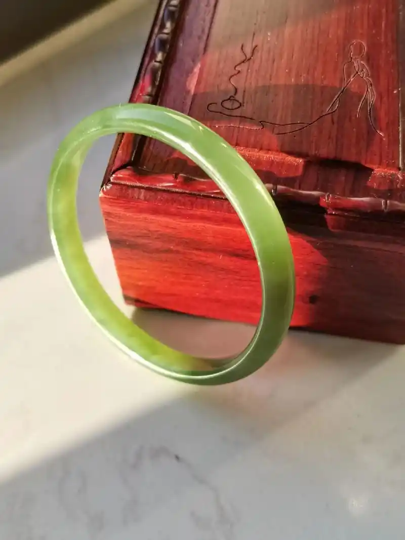 和田玉俄料碧玉冰底猫眼手镯.53.2*7.8*5.2 108 - 抖音