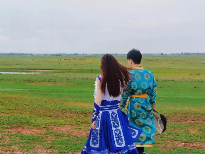 这个七夕带心爱的ta来苏泊罕大草原秀恩爱吧