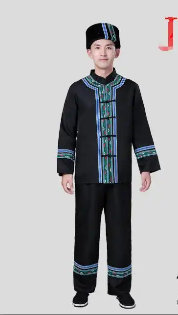 壮族服饰文化男装不是那么好看