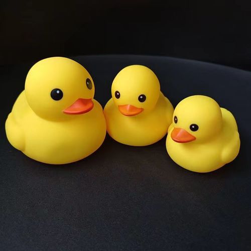 捏捏叫响软胶彩色儿童游泳池戏水小黄鸭婴儿宝宝洗澡玩具卡通动物