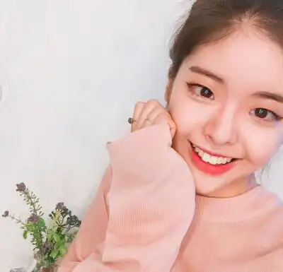 女生单眼皮头像