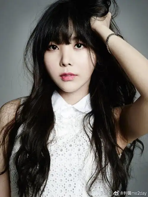 raina吴艺琳0507生日快乐