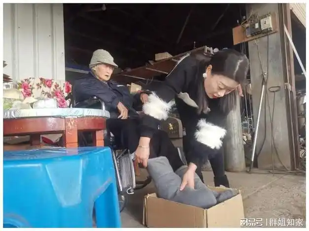 宁波好媳妇精心照料瘫痪婆婆十余年