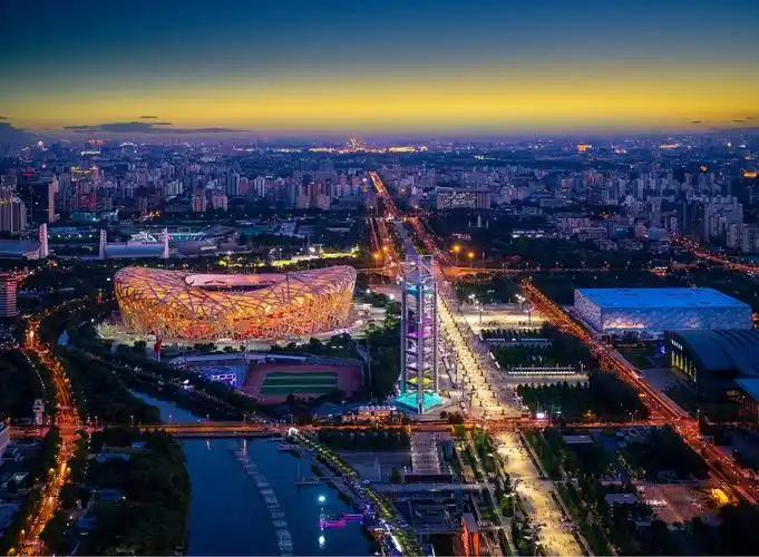 城市夜景拍摄小技巧1寻找制高点俯瞰城市表现地标2