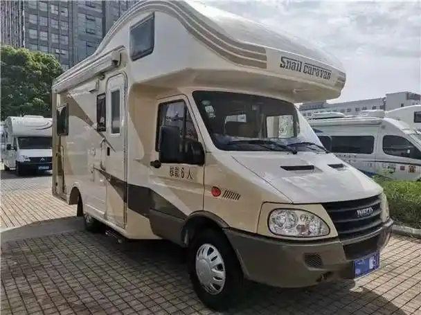 1488w宇通凯伦宾威单拓展房车