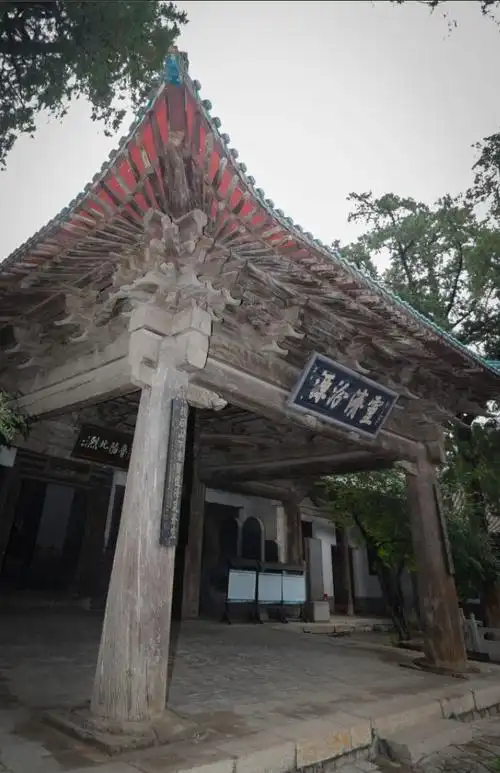 寻访山西古建筑之美窦大夫祠61献殿