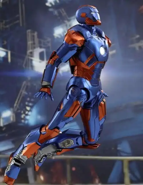 钢铁侠最花哨的一套战甲,伪装能力堪比变色龙,谁见了都喜欢!