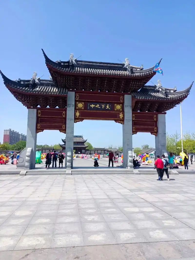 今天和姐陪孩子汝南玩,比干活还累 缺乏父爱的孩子,妈妈给你全 - 抖音