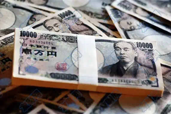 美元兑日元跌至两周低位因贸易紧张局势再度升级