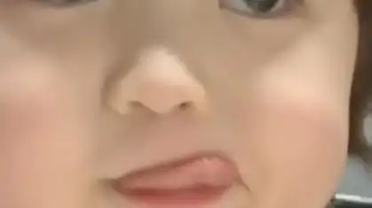 这也太治愈了吧! #黄夏温 #哈温 #黄夏温表情包#条纹温温