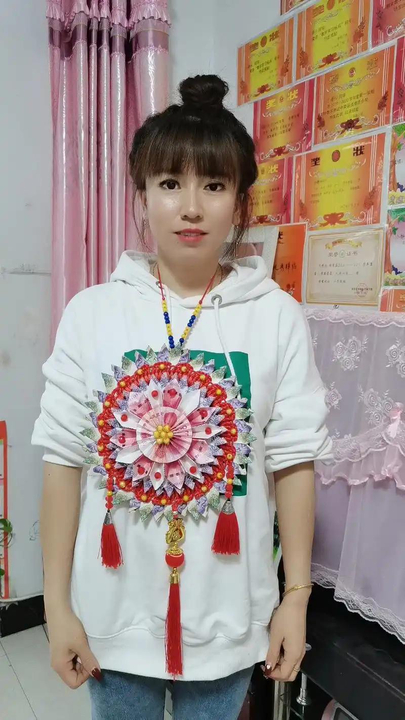 需要加主页 十二岁生日钱锁#纯手工编织  - 抖音