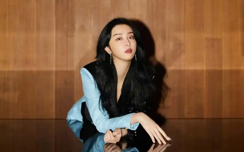 赵小棠壁纸图片_赵小棠高清桌面壁纸_赵小棠图片素材_美桌网