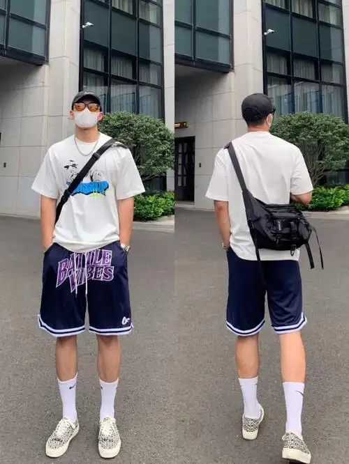 9692:喳喳,身高185cm,体重170斤,喜欢健身的微胖男生,宽肩,粗腿