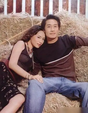 泰星pong颜值依然在线人气不输当红小生