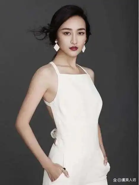 宅男女神系列之14号女神-王鸥