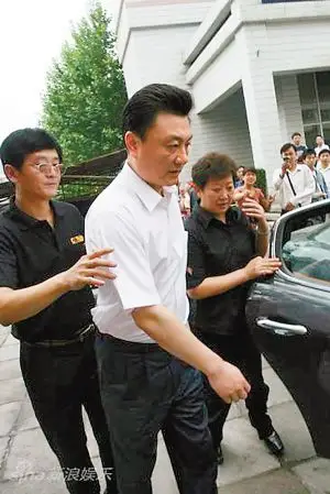 罗京追悼会11日举行 下周四永别了