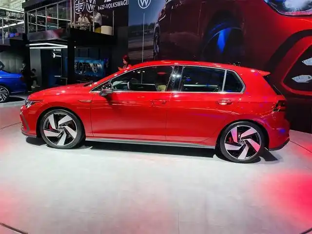 大众高尔夫gti再迎新款 发动机微调 售价22.98万