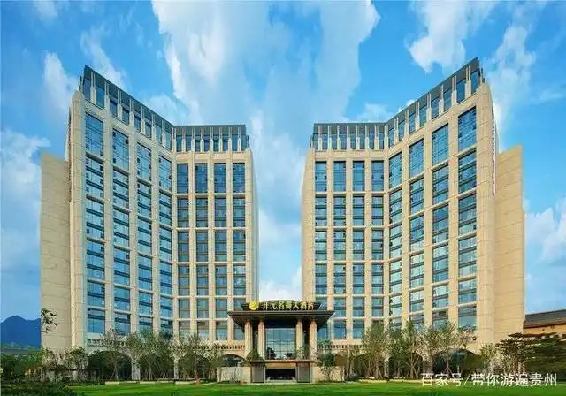 周边游推荐丨毗邻天鹅湖人民公园——遵义开元名都酒店