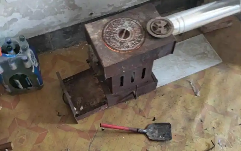 平房取暖方式～煤火炉子