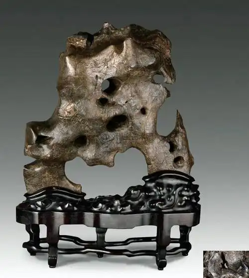 收藏鉴赏石中精品太湖石