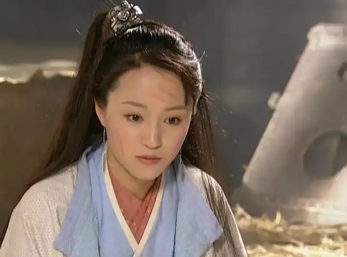 【一点资讯】《至尊红颜》女演员真扛老,18年过去了,6位女神没一个