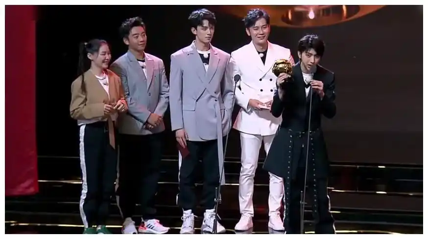 蔡徐坤获得最终胜利,吴磊却是大赢家