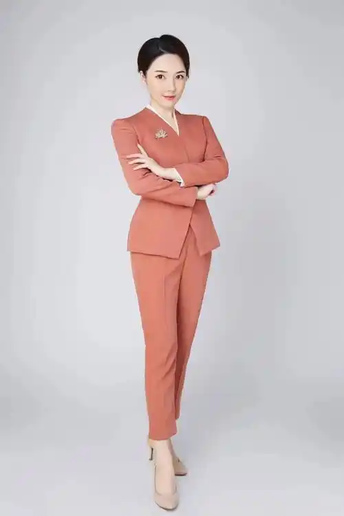 东南卫视《海峡新干线》《台湾新闻脸》主持人福建省广播影视集团卫视