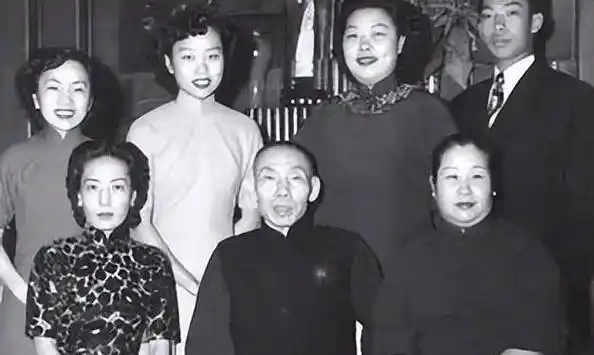 林桂生:曾一手提拔杜月笙,开青楼,建赌场,卖军火,104岁逝世