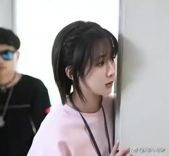 荧幕上的杨紫,演技好,亲和力强,综艺里的杨紫,没架子,综艺感强,事实