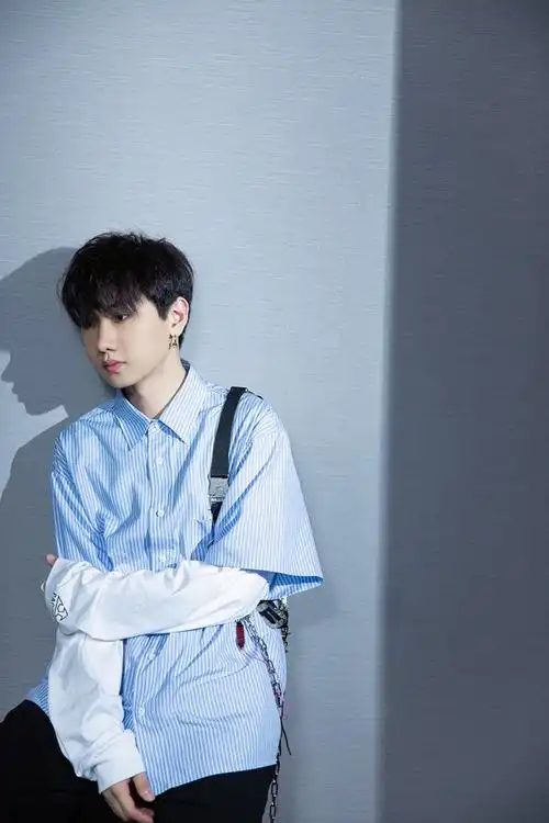 汪苏泷翻唱自选辑概念曲曝光 寻回最初听歌的感动_方式