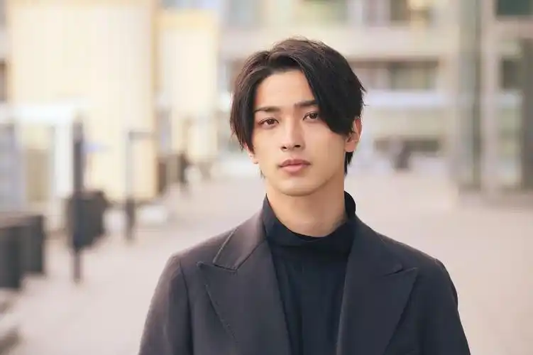 看点帅哥横滨流星最近有帅回来