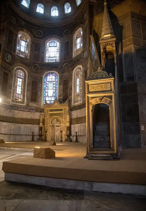 圣索菲亚大教堂 圣索菲亚大教堂图解-春田百科