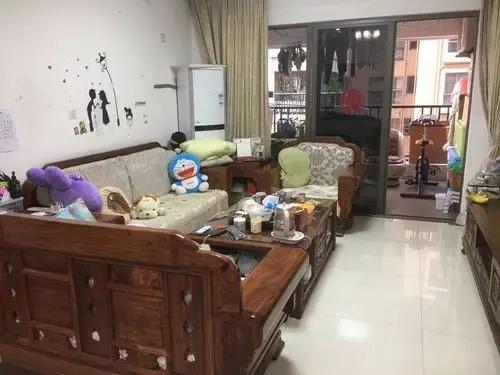 星河名苑二手房二房客厅实拍