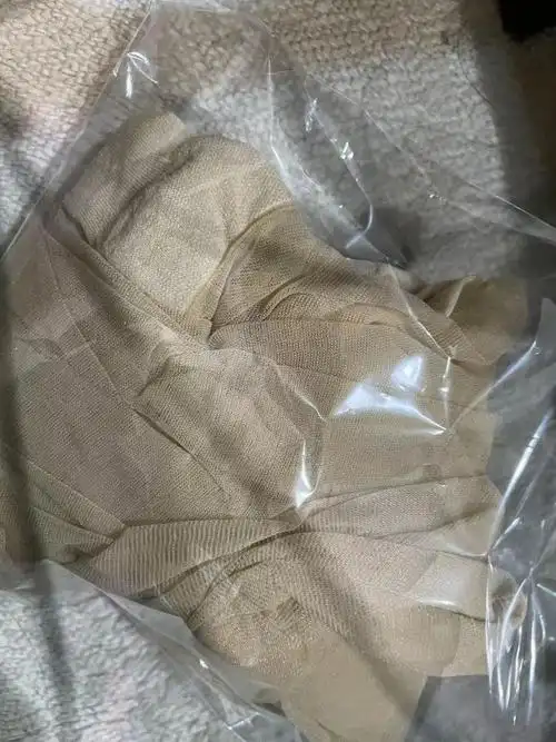 闲鱼为什么有人买别人穿过的袜子