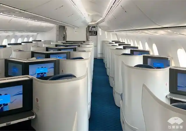 两款b787公务舱评测拉门包厢式和超钻反鱼骨哪款更拉风