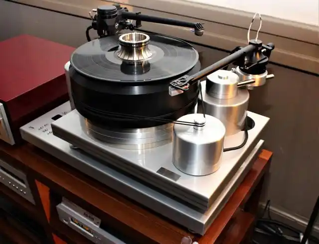 榜单知名杂志stereophile揭晓2022年器材推荐榜黑胶唱机二