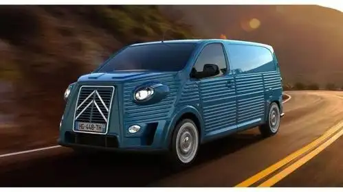 一辆雪铁龙现代化的复古面包车,适合露营