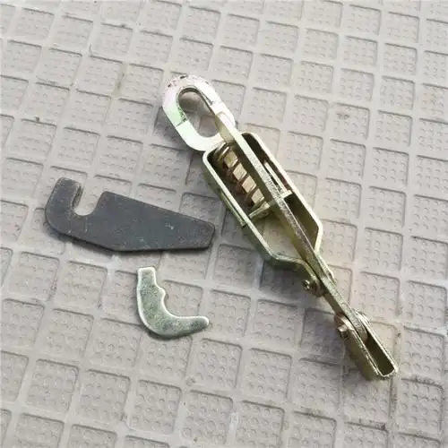 适用于适用于车厢锁扣手扣卡扣大货车农用电动摩托三轮车固定挂钩车门