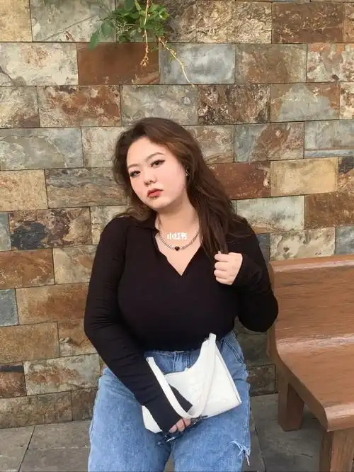 真女人从不回头看爆炸180斤大码欧美穿搭