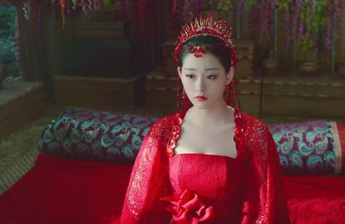 大家好,我是人胖不想减肥,人丑没有人追,心里却