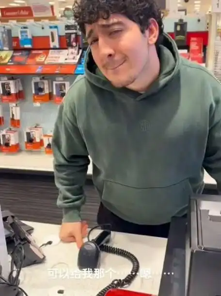 白人认真听讲时的表情