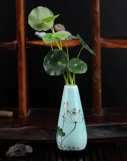 手工绘青瓷花插小花瓶