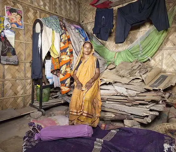 实拍:孟加拉国贫民窟的房屋内景[组图]